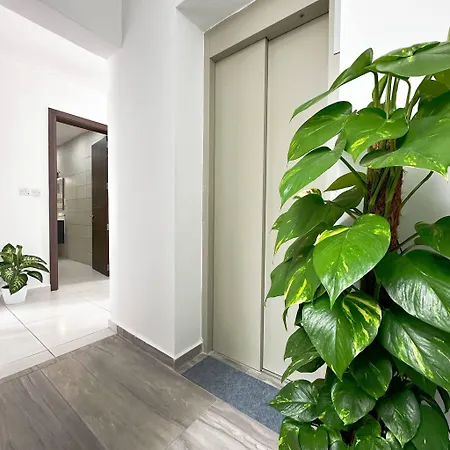 Arditos Duplex Penthouse Apartment Sliema
