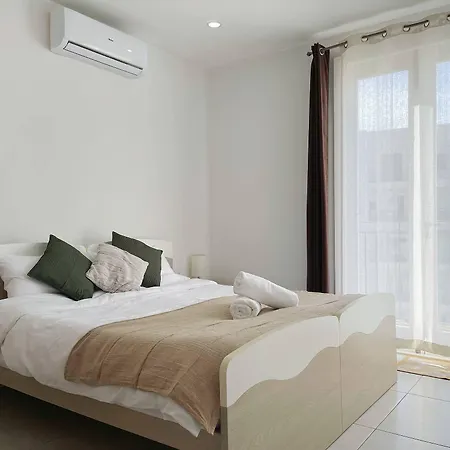 Arditos Duplex Penthouse * 슬리에마
