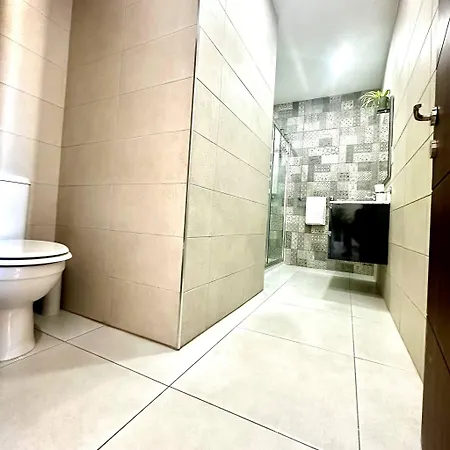 Arditos Duplex Penthouse * Sliema