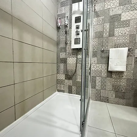 Arditos Duplex Penthouse * Sliema